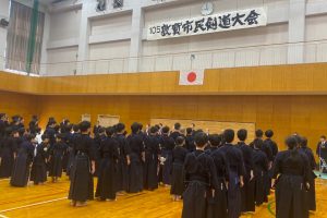 【敦賀地区剣連】 10月6日に「第105回敦賀市民剣道大会」と「福井養正館祝勝会」を開催